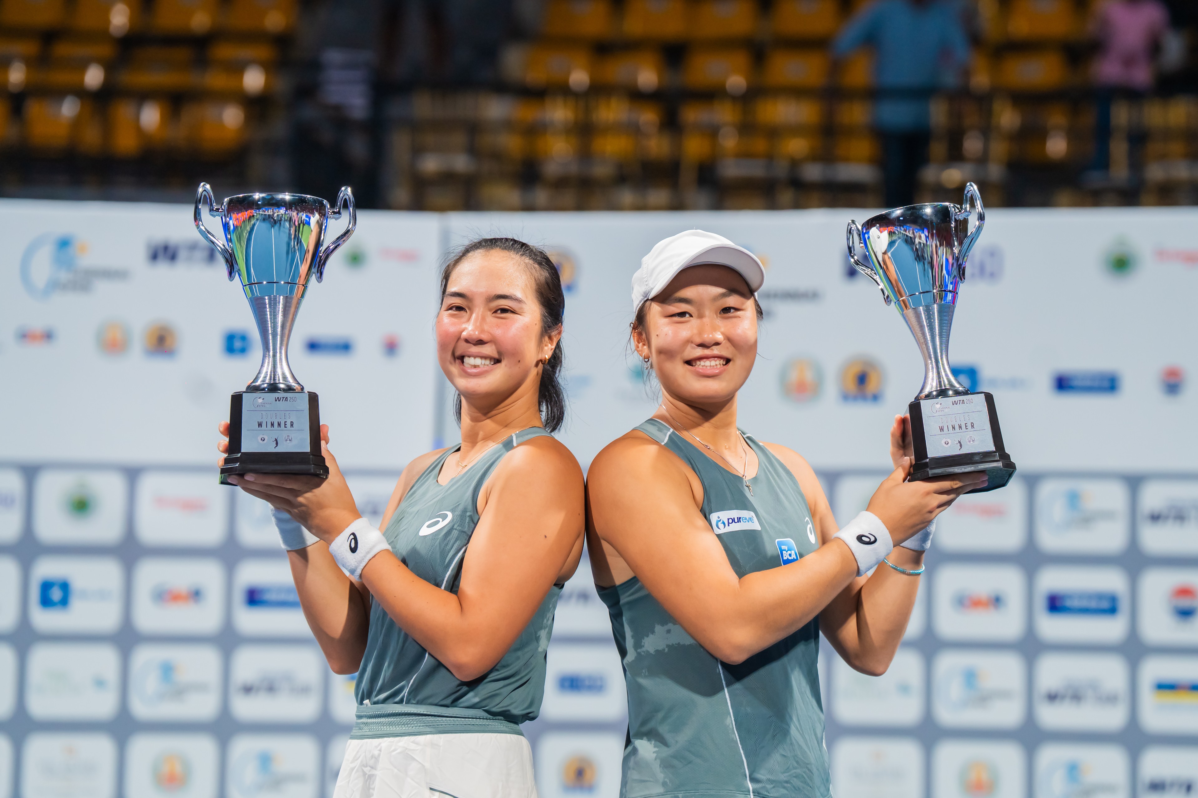 Doubles winners celebration 2